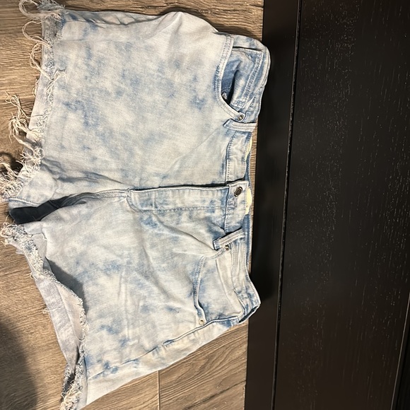 Universal Thread High Rise Size 14/32R - Picture 2 of 2